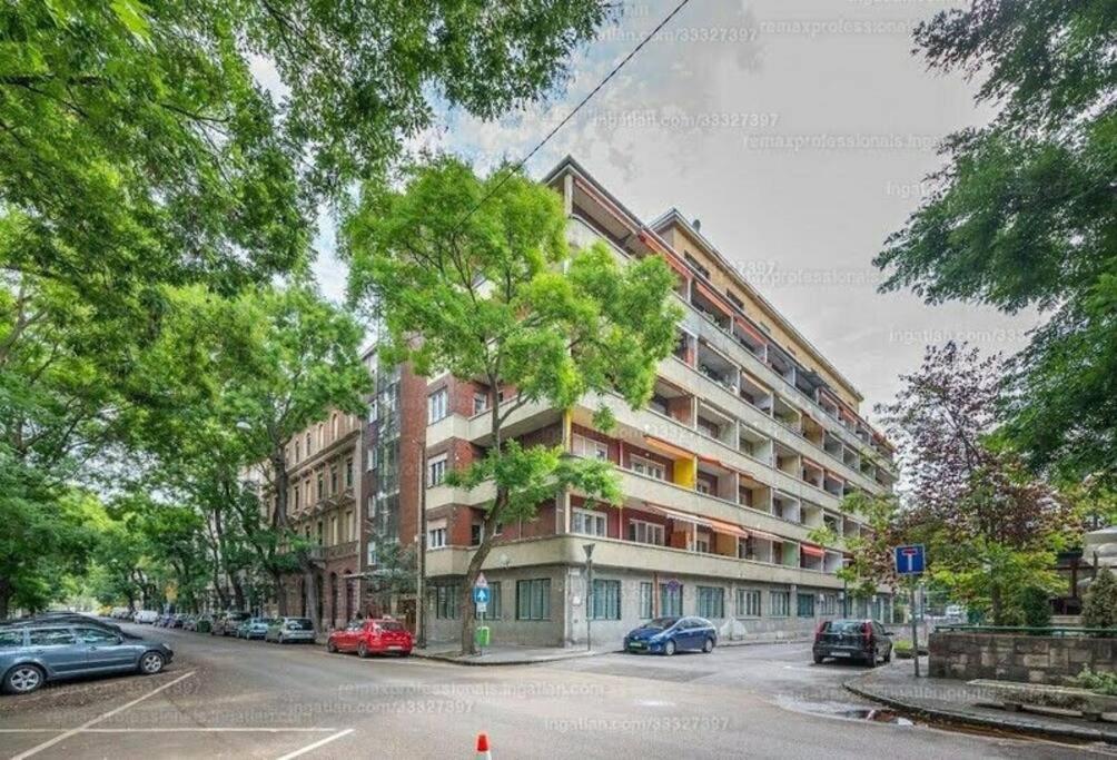 Hero'S Square Apartment Budapest Eksteriør bilde